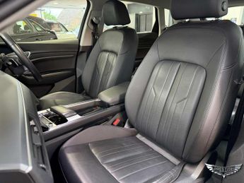 Audi e-tron 50 Technik Auto quattro 5dr 71.2kWh