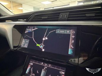 Audi e-tron 50 Technik Auto quattro 5dr 71.2kWh