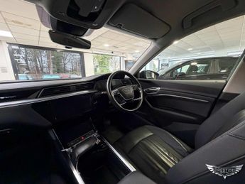 Audi e-tron 50 Technik Auto quattro 5dr 71.2kWh