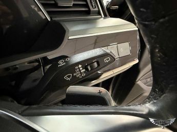 Audi e-tron 50 Technik Auto quattro 5dr 71.2kWh
