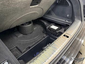 Audi e-tron 50 Technik Auto quattro 5dr 71.2kWh