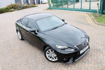 Lexus IS 2.5 300h Advance E-CVT Euro 6 (s/s) 4dr