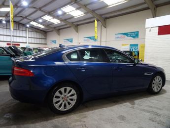 Jaguar XE 2.0d Prestige Auto Euro 6 (s/s) 4dr
