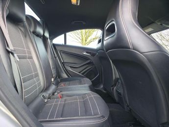 Mercedes-Benz CLA 1.6 CLA180 Sport Coupe 7G-DCT Euro 6 (s/s) 4dr