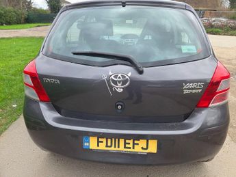 Toyota Yaris 1.33 Dual VVT-i T Spirit Euro 5 (s/s) 5dr