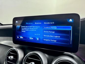 Mercedes-Benz GLC 2.0 GLC300e 13.5kWh AMG Line (Premium) SUV 5dr Petrol Plug-in Hy