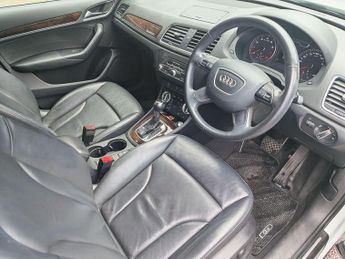 Audi Q3 2.0 TFSI S line SUV 5dr Petrol S Tronic quattro Euro 5 (s/s) (17