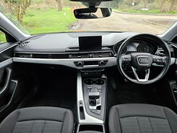 Audi A4 Avant 2.0 TDI 35 SE S Tronic Euro 6 (s/s) 5dr