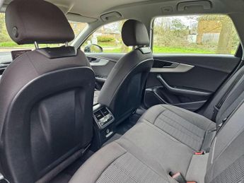 Audi A4 Avant 2.0 TDI 35 SE S Tronic Euro 6 (s/s) 5dr