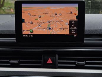 Audi A4 Avant 2.0 TDI 35 SE S Tronic Euro 6 (s/s) 5dr