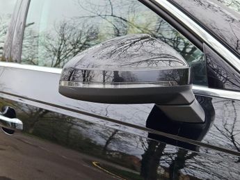 Audi A4 Avant 2.0 TDI 35 SE S Tronic Euro 6 (s/s) 5dr