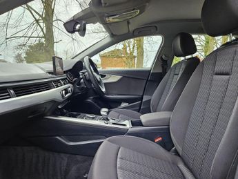 Audi A4 Avant 2.0 TDI 35 SE S Tronic Euro 6 (s/s) 5dr