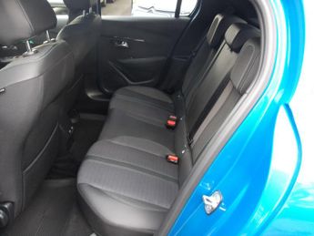 Peugeot E-208 50kWh Allure Premium Auto 5dr (7kW Charger)