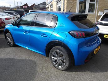 Peugeot E-208 50kWh Allure Premium Auto 5dr (7kW Charger)