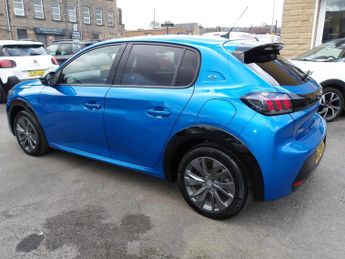 Peugeot E-208 50kWh Allure Premium Auto 5dr (7kW Charger)