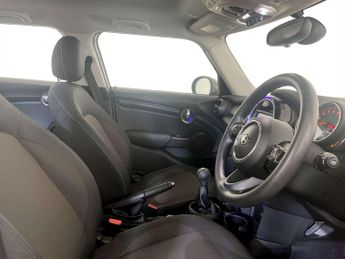 MINI Hatch 1.5 Cooper Classic Hatchback 5dr Petrol Manual Euro 6 (s/s) (136