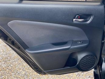 Toyota Prius 1.8 VVT-h Business Edition Plus CVT Euro 6 (s/s) 5dr (15in Alloy