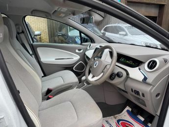 Renault Zoe 22kWh Dynamique Zen Hatchback 5dr Electric Auto (i) (88 bhp)