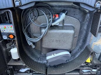 Ford Kuga 2.5 EcoBoost Duratec 14.4kWh ST-Line X CVT Euro 6 (s/s) 5dr