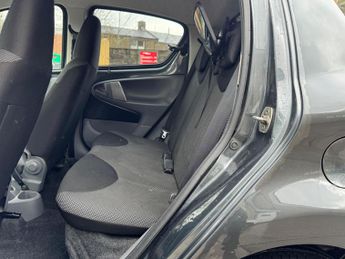 Toyota AYGO 1.0 VVT-i Go Euro 5 3dr