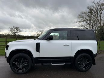 Land Rover Defender 90 3.0 D250 MHEV X-Dynamic SE Auto 4WD Euro 6 (s/s) 3dr