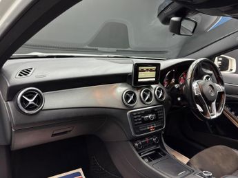 Mercedes-Benz GLA 2.1 GLA200 CDI AMG Line 7G-DCT Euro 6 (s/s) 5dr