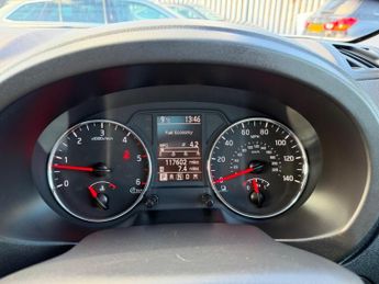 Nissan X-Trail 2.0 dCi Tekna Auto 4WD Euro 5 5dr