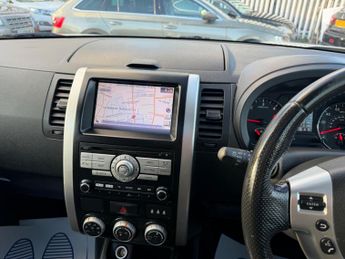 Nissan X-Trail 2.0 dCi Tekna Auto 4WD Euro 5 5dr