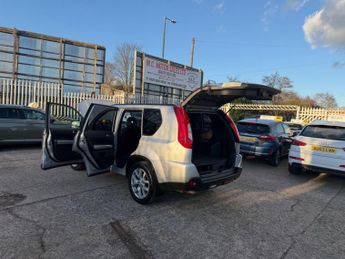 Nissan X-Trail 2.0 dCi Tekna Auto 4WD Euro 5 5dr