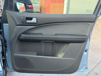 Ford Focus C-Max 1.6 16v Zetec 5dr