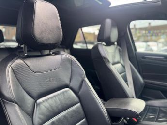 Volkswagen T-Roc 1.5 TSI R-Line DSG Euro 6 (s/s) 5dr