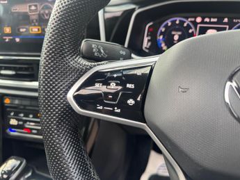 Volkswagen T-Roc 1.5 TSI R-Line DSG Euro 6 (s/s) 5dr