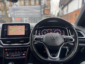 Volkswagen T-Roc 1.5 TSI R-Line DSG Euro 6 (s/s) 5dr