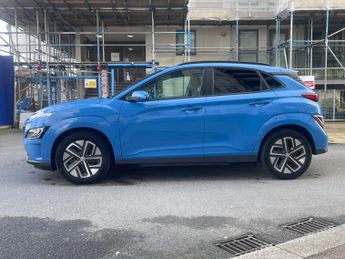 Hyundai KONA 64kWh Premium Auto 5dr (10.5kW Charger)