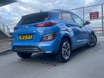 Hyundai KONA 64kWh Premium Auto 5dr (10.5kW Charger)