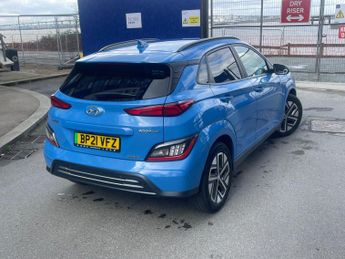 Hyundai KONA 64kWh Premium Auto 5dr (10.5kW Charger)