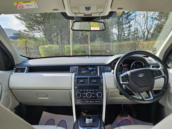 Land Rover Discovery Sport 2.0 TD4 HSE Black Auto 4WD Euro 6 (s/s) 5dr