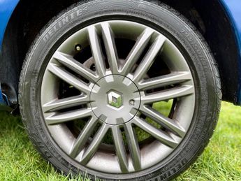 Renault Clio 1.6 VVT GT Line TomTom Auto Euro 5 3dr