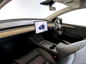 Tesla Model Y SUV 5dr Electric Auto RWD (346 ps)