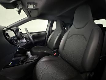 Toyota Aygo X 1.0 VVT-i Exclusive x-shift Euro 6 (s/s) 5dr