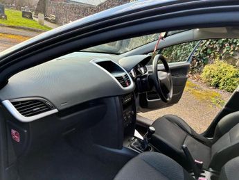 Peugeot 207 1.4 HDi S Euro 5 5dr (A/C)