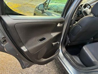 Peugeot 207 1.4 HDi S Euro 5 5dr (A/C)