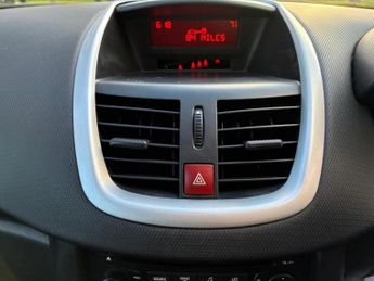 Peugeot 207 1.4 HDi S Euro 5 5dr (A/C)