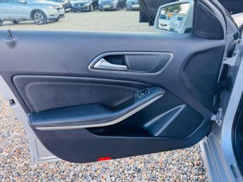 Mercedes-Benz A Class 1.5 A180d Sport 7G-DCT Euro 6 (s/s) 5dr