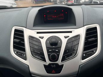 Ford Fiesta 1.4 Zetec 5dr