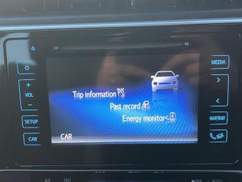 Toyota Auris 1.8 VVT-h Business Edition CVT Euro 6 (s/s) 5dr (Safety Sense)