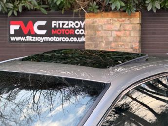 Lexus ES 2.5 300h E-CVT Euro 6 (s/s) 4dr