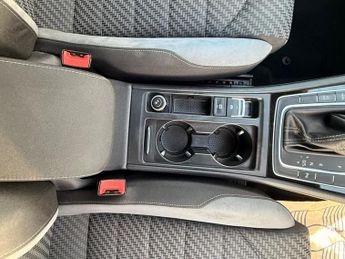 Volkswagen Golf 2.0 TDI R-Line DSG Euro 6 (s/s) 5dr