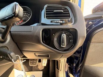 Volkswagen Golf 2.0 TDI R-Line DSG Euro 6 (s/s) 5dr