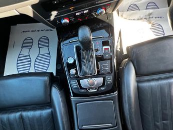 Audi A6 Saloon 2.0 TDI ultra Black Edition S Tronic Euro 6 (s/s) 4dr